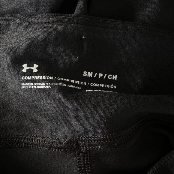 Under Armour Small Compression Capris Leggings Heat Gear Mesh Insert Black Women - Picture 6 of 8